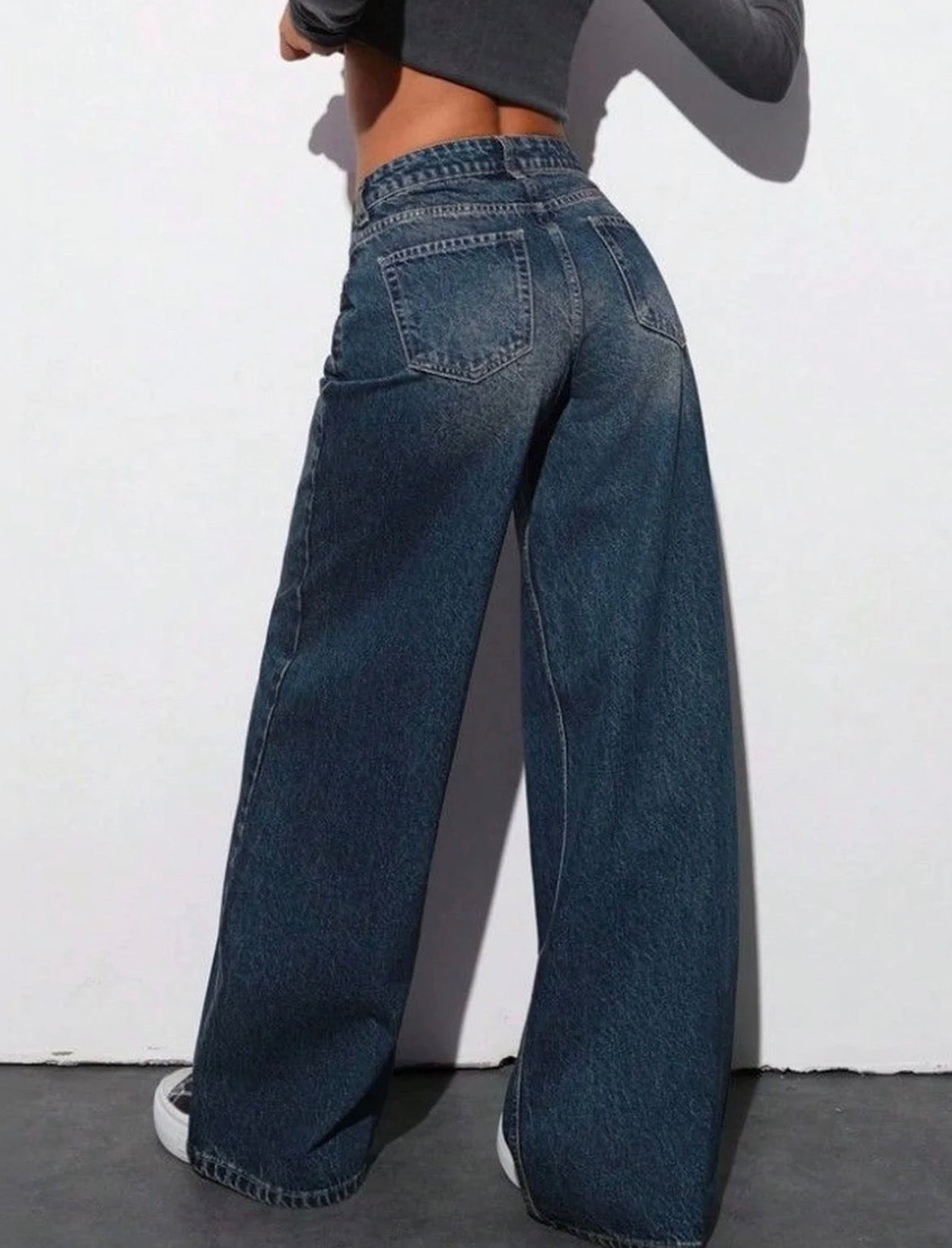 Women High Rise Low Distress Light fade jeans